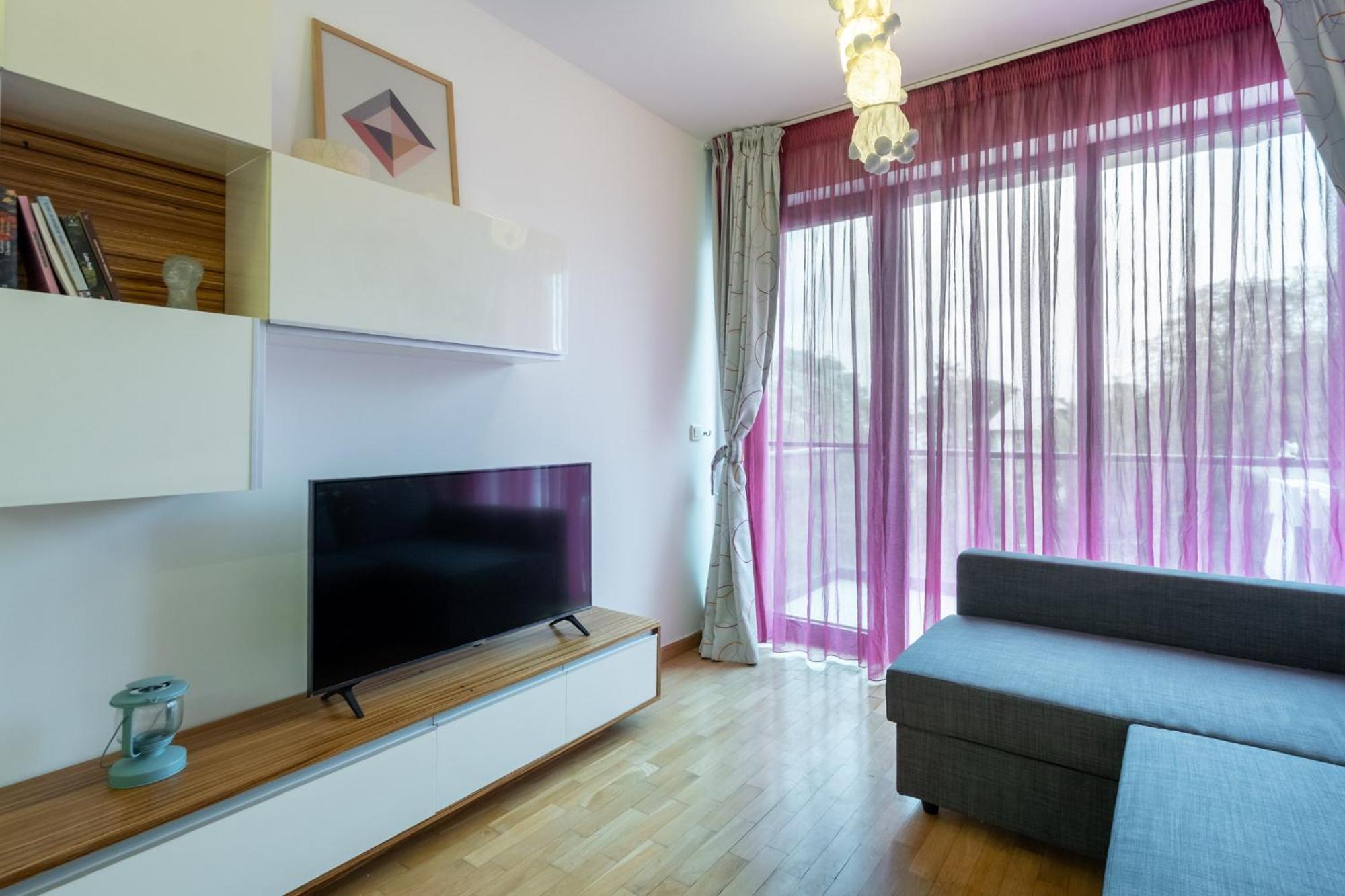 Lazynest - Modern Apartment With Parking & Balcony 부쿠레슈티 외부 사진