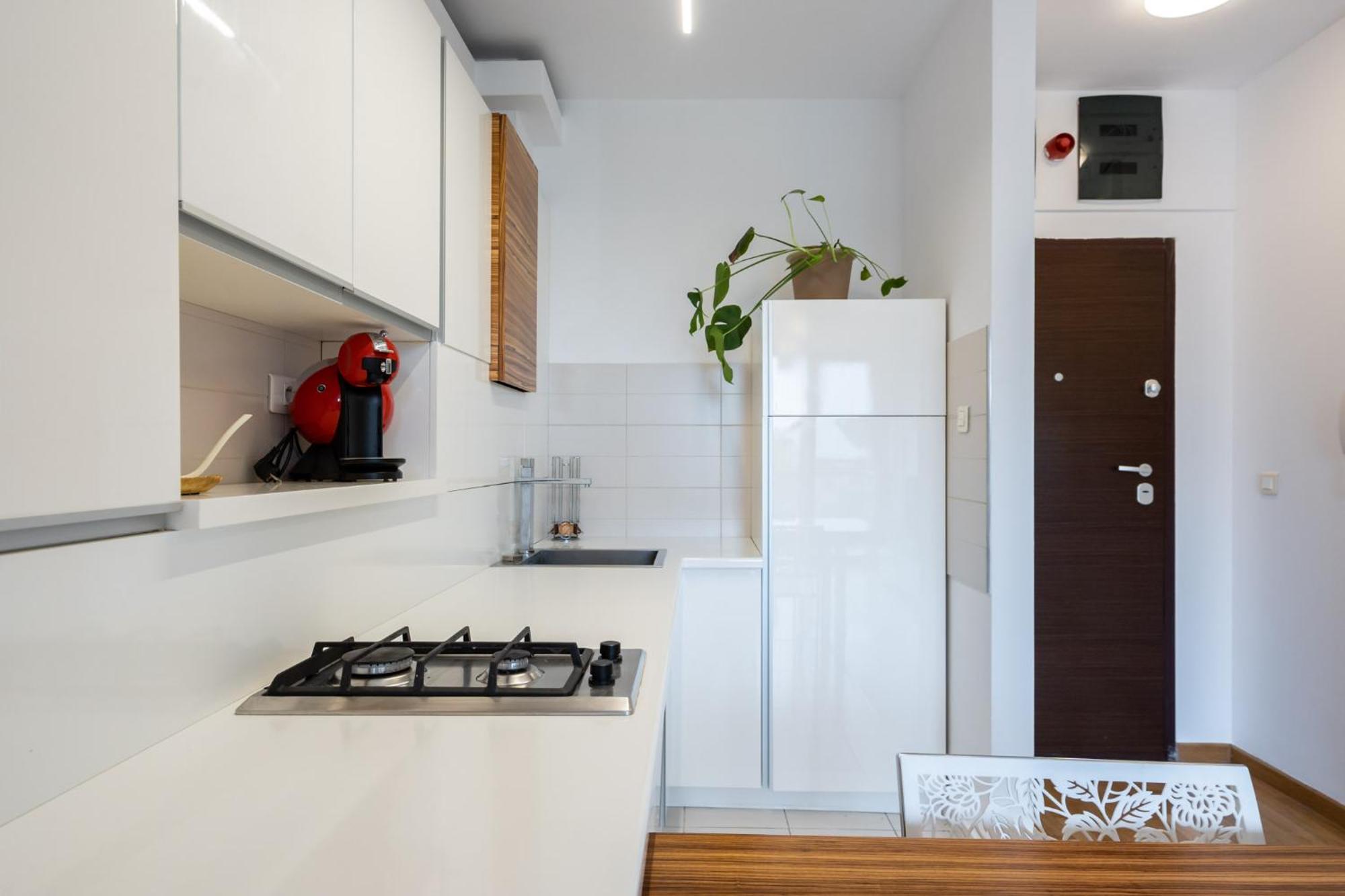 Lazynest - Modern Apartment With Parking & Balcony 부쿠레슈티 외부 사진